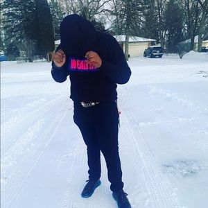 Meet your Posher, Corey